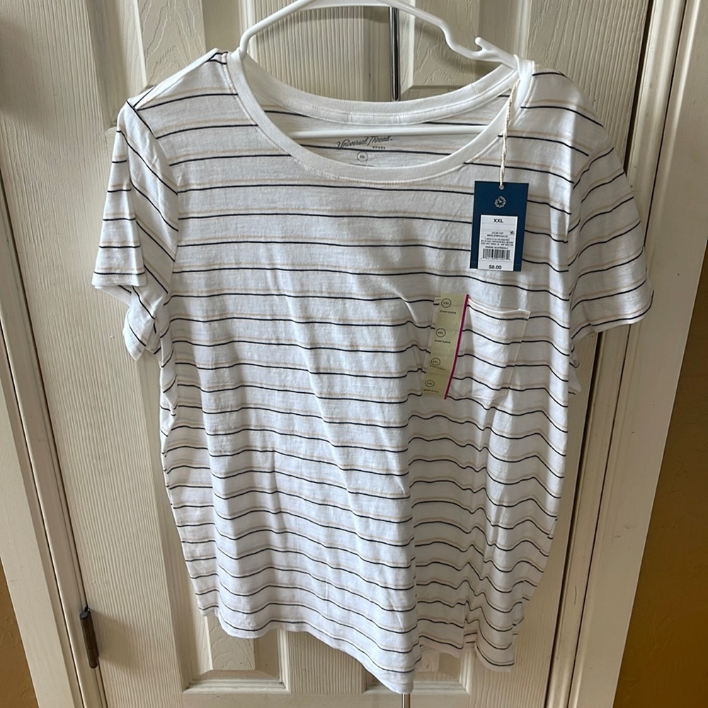 NWT Womens XXL striped shirt